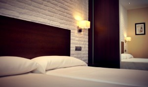 habitacion-doble-estandar-hotel-el-corte-01